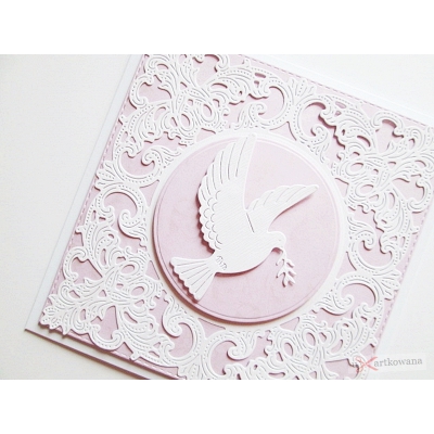 Biało-różowa kartka na Chrzest z gołębicą