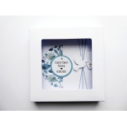 Kartka na Chrzest handmade gustowna z niebieskimi kwiatami