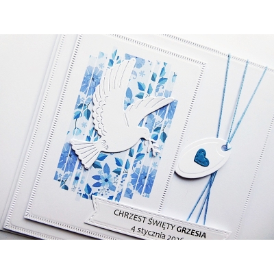 Kartka na Chrzest w pudełku handmade z białą gołębicą