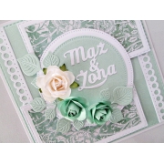 Kartka ślubna z miętowo-białymi różami