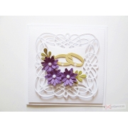 Biało-fioletowa kartka na ślub z obrączkami