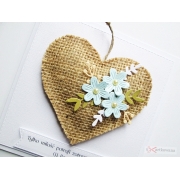 Rustykalna kartka ślubna z niebieskim kwiatami
