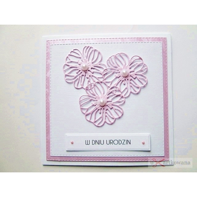 Biało-różowa kartka na urodziny